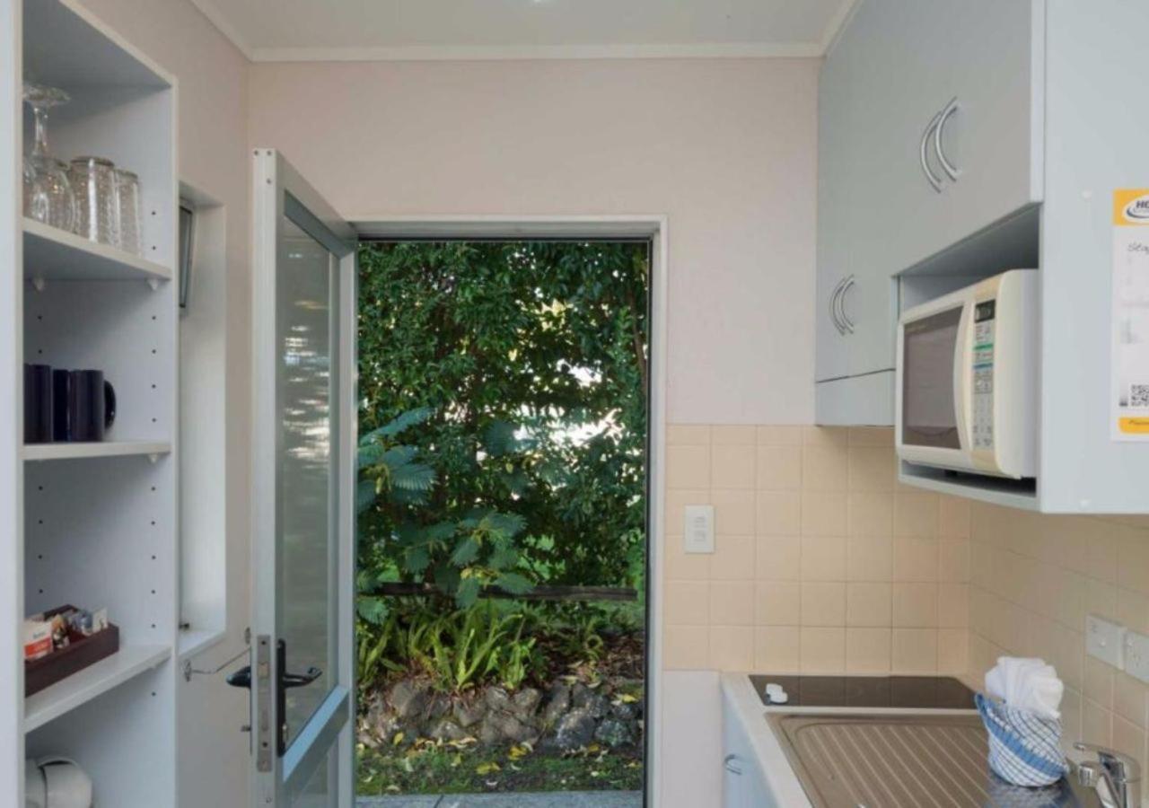 Edelweiss Motel Paihia Bagian luar foto