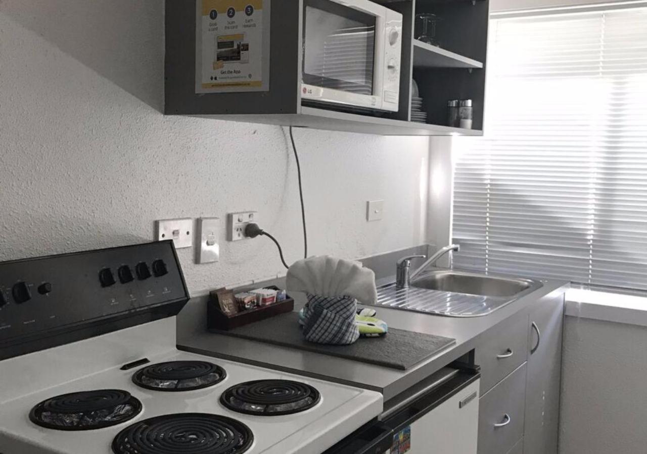 Edelweiss Motel Paihia Bagian luar foto